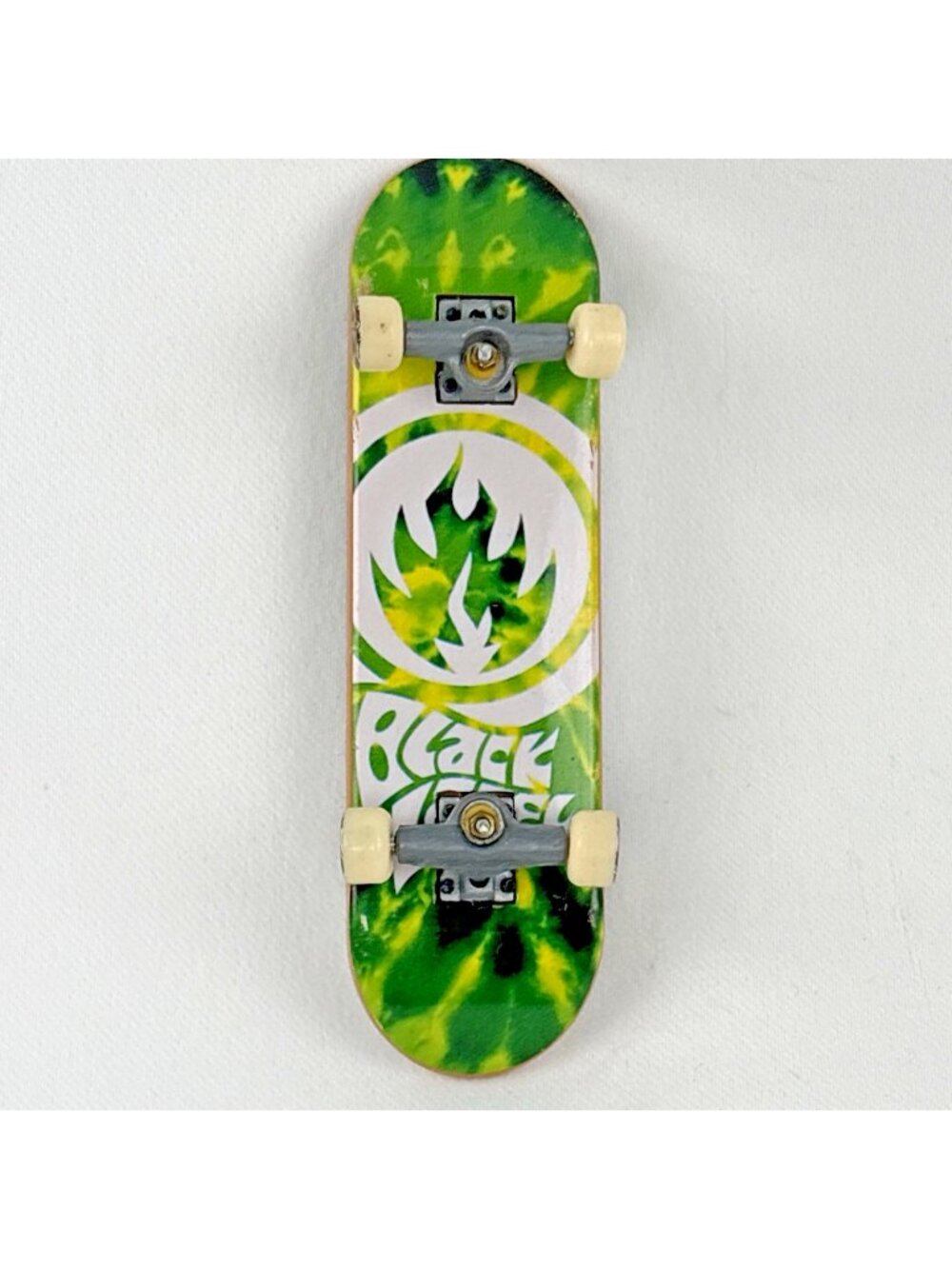 Tech Deck Mini Skateboard Black Label Green Flame